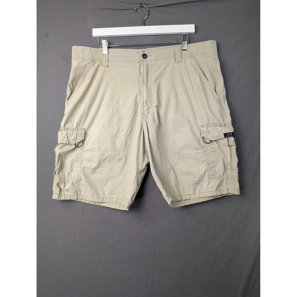 Wrangler Outdoor Performance Cargo Shorts Mens 38 Tan Beige Nylon Spandex 5889